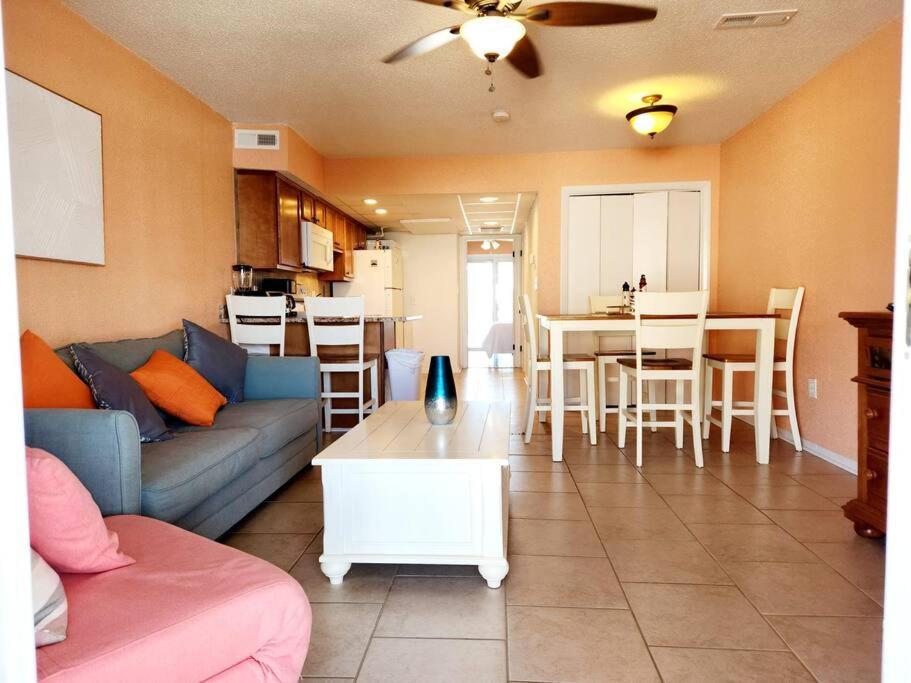Beachfront Condo In Paradise Ocean Stadt Exterior foto