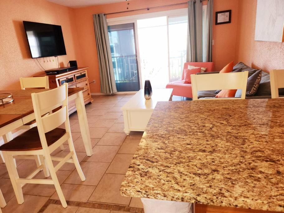 Beachfront Condo In Paradise Ocean Stadt Exterior foto
